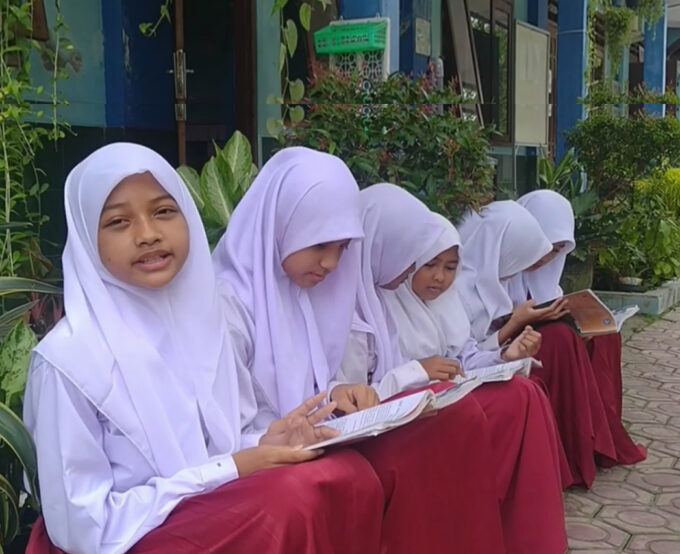 Nyesel Sekolah disini?